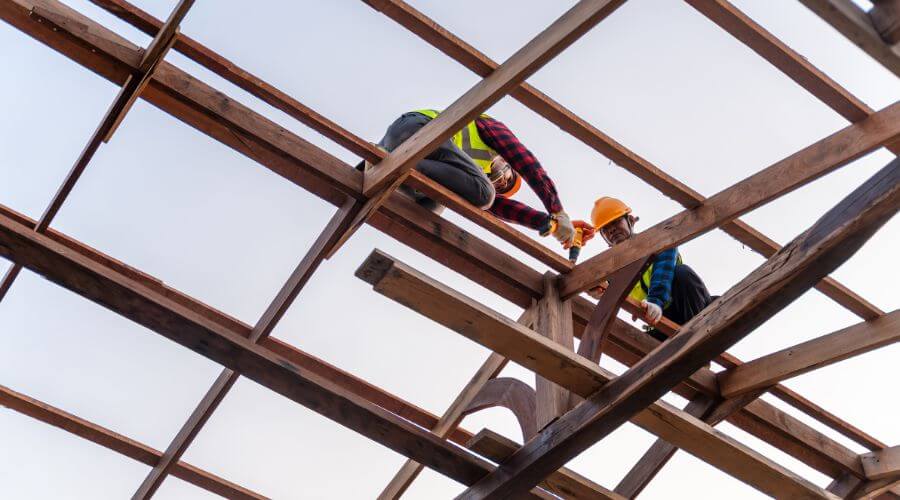 Professional gutter cleaning services in Centreville, MS